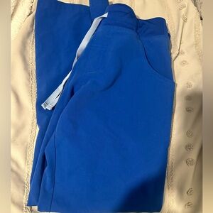 Figs scrub pants. Style: Boot cut